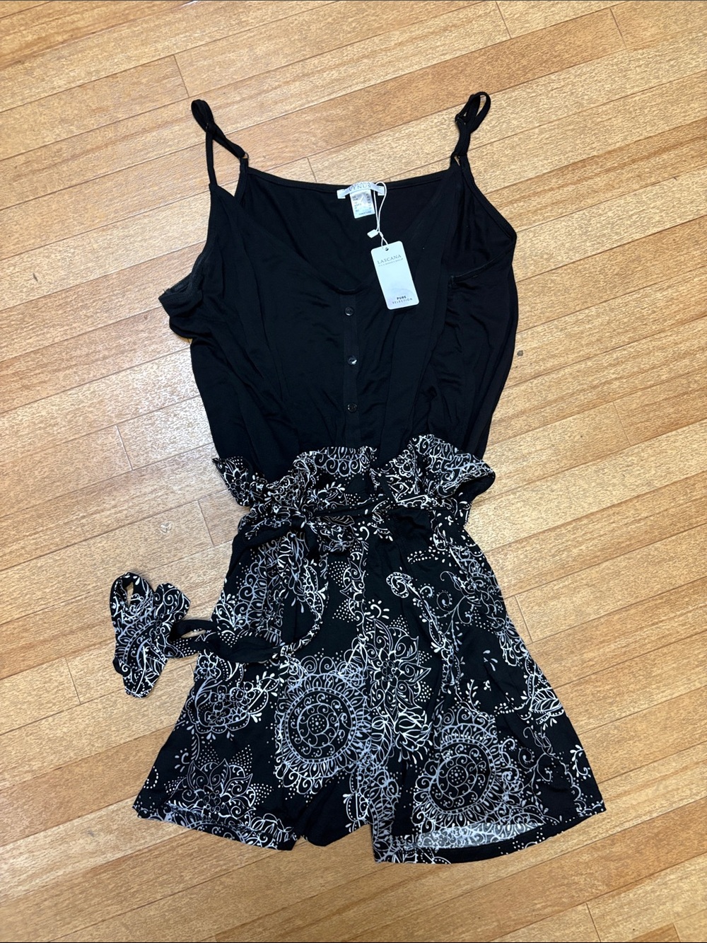 VENUS Black Printed Waist-Tie Romper
